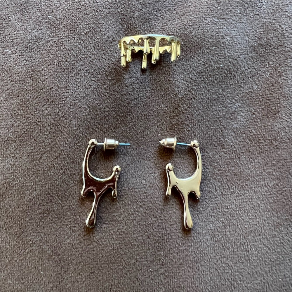 Melting gold jewelry set bundle